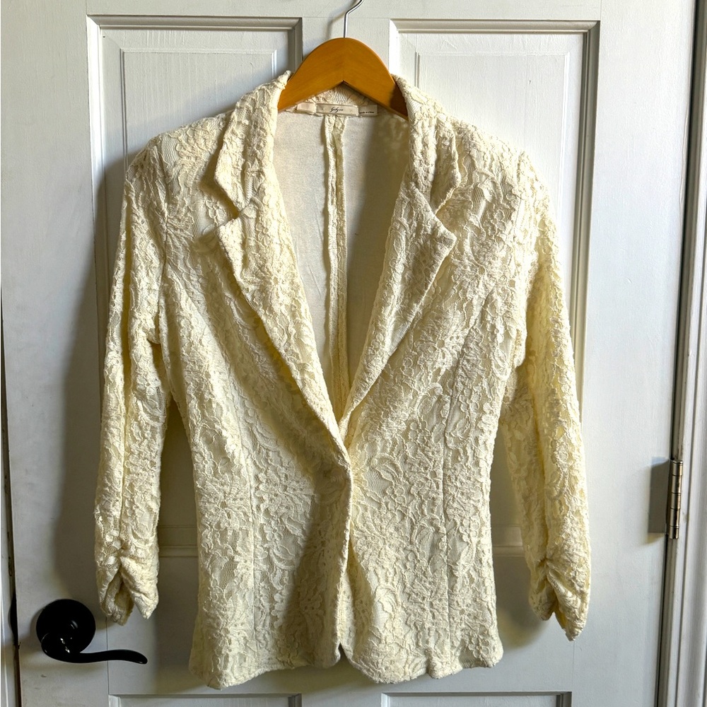 Gibson Ruched Sleeve Lace Blazer NWOT Small